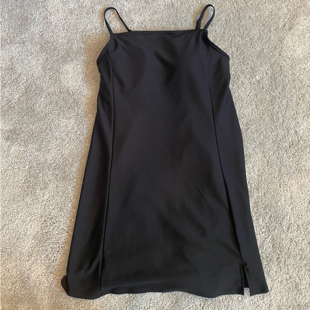 3 for $15 - Old Navy Medium tennis dress built in shorts black